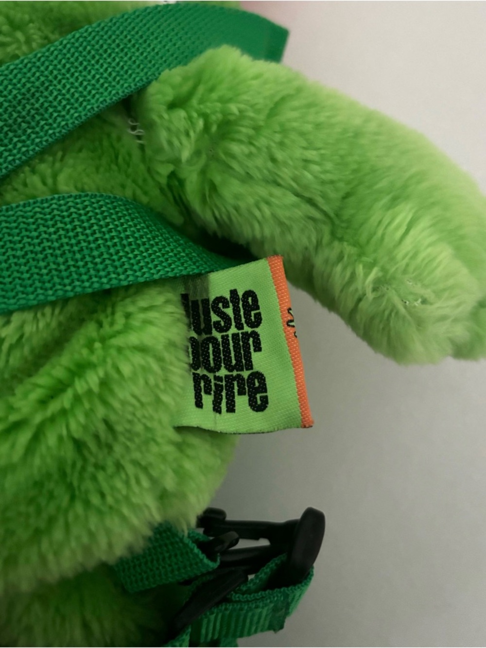 Rare Just For Laughs Victor Plush BACKPACK – Montreal Festival Mascot – Vintage - Picture 12 of 13
